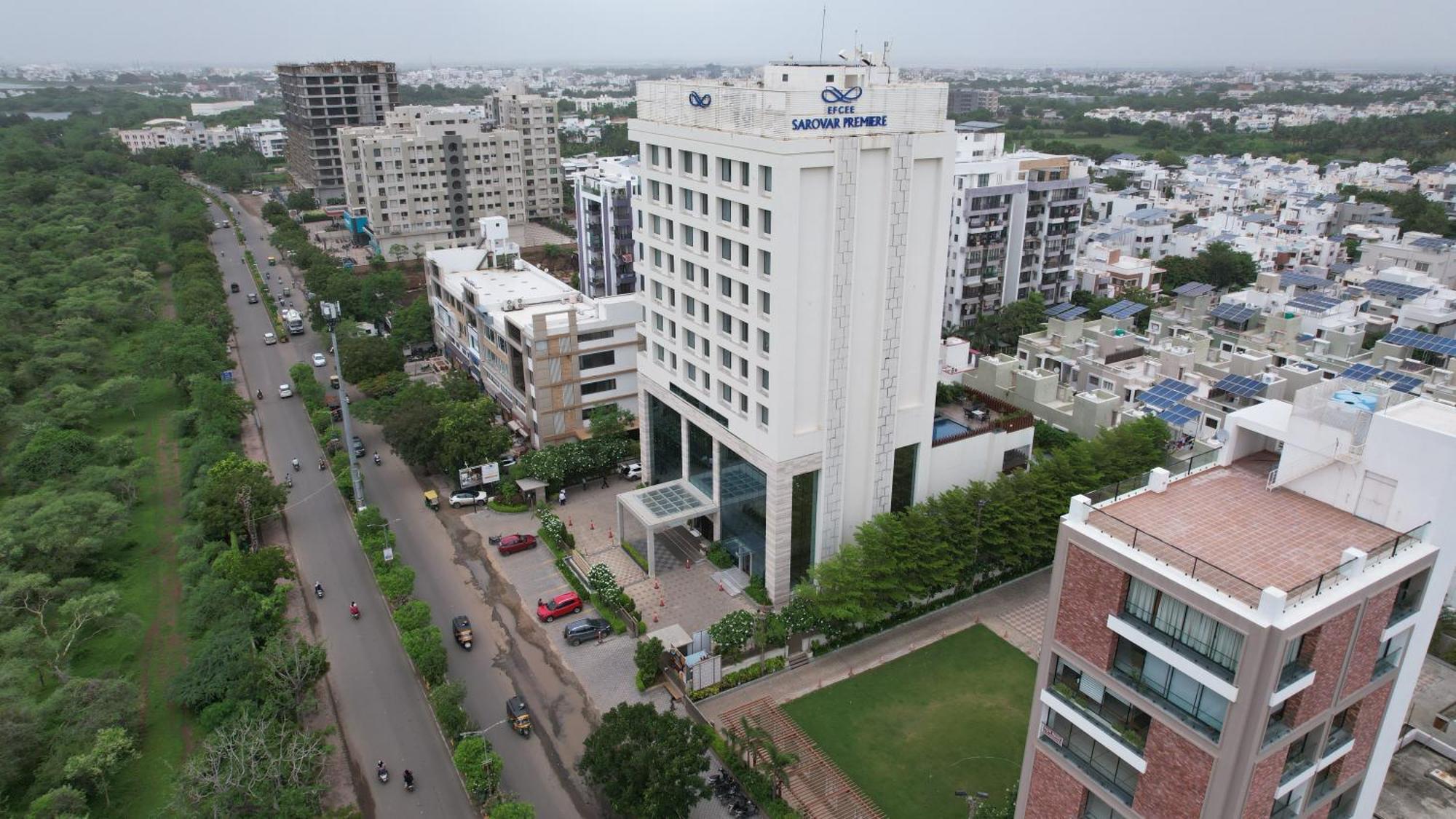 Efcee Sarovar Premiere Bhavnagar Ngoại thất bức ảnh